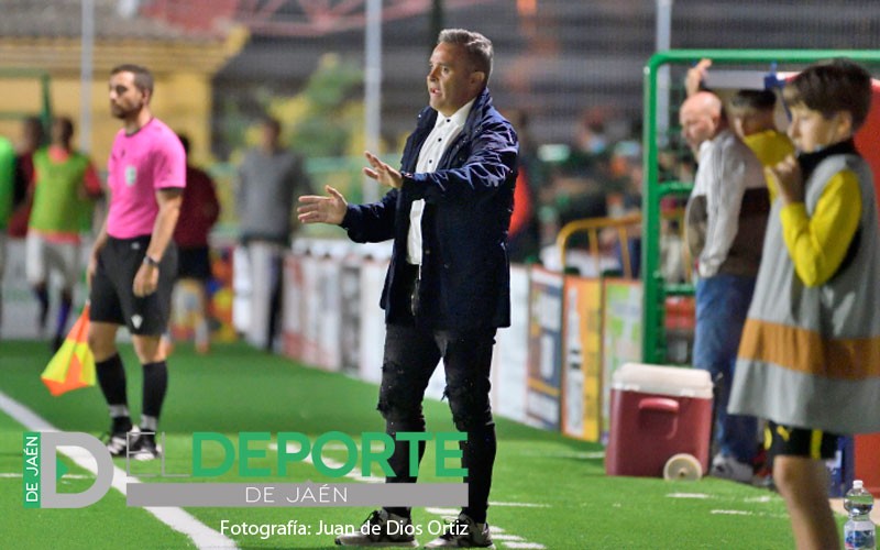 El Atlético Porcuna incorpora a Juan Arsenal como nuevo entrenador