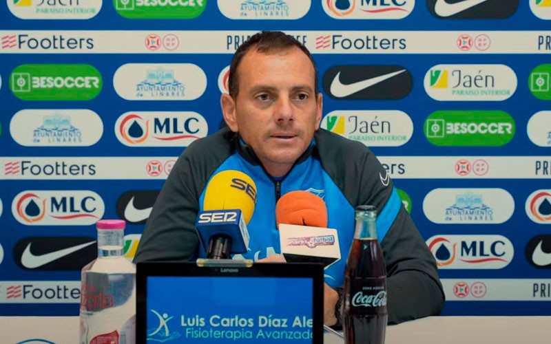 alberto gonzalez entrenador linares deportivo