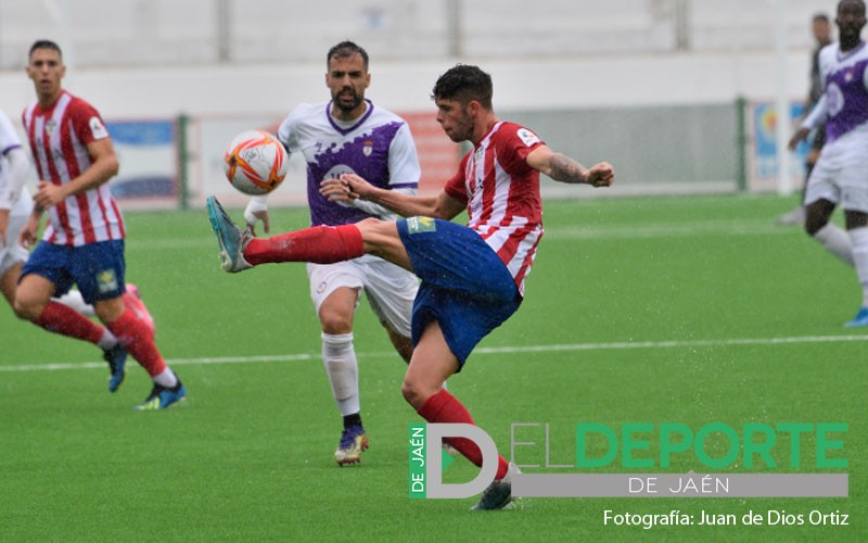 Un derbi provincial y dos duelos ante candidatos al ascenso