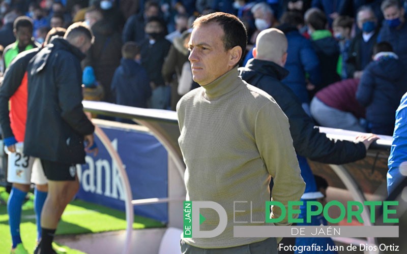 Alberto González: «Lo que me ha dado el Linares Deportivo es difícil que me lo pueda dar otro»