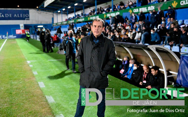 Alberto González: «Competir así ante el Barcelona es para estar contento»