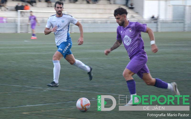 El Real Jaén suma un nuevo empate ante El Palo