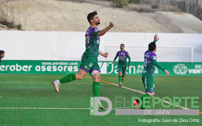 Juanca seguirá vistiendo la camiseta del Atlético Mancha Real