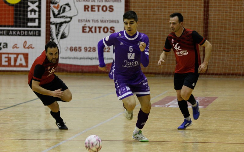 El Jaén FS mantiene el tono en su amistoso en Torredelcampo