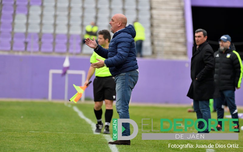 Ferreras: «En Alhaurín hay que ganar como sea»