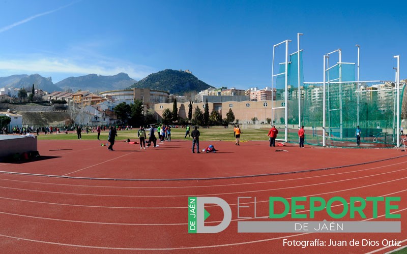 La pista de atletismo ‘Ángel Cortés’ de La Salobreja tendrá 8 calles a finales de año