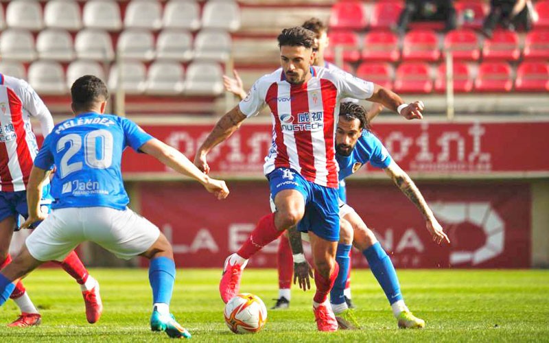 Agridulce empate del Linares Deportivo ante el Algeciras
