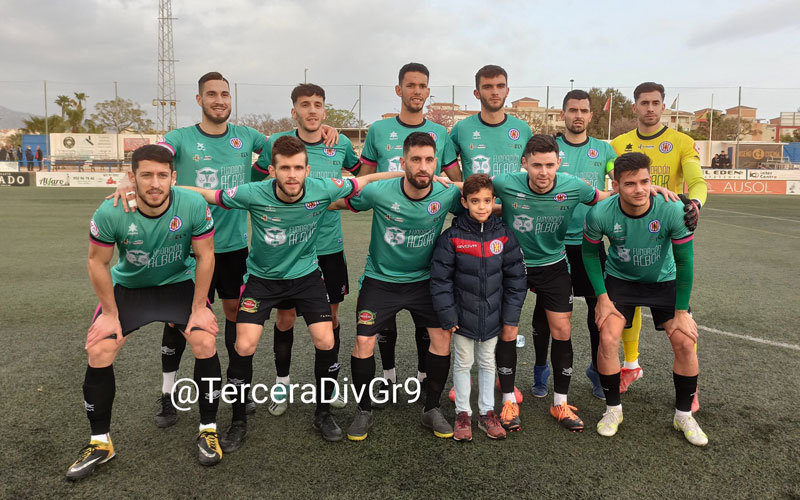 El UDC Torredonjimeno frena sus aspiraciones tras caer ante el Torre del Mar