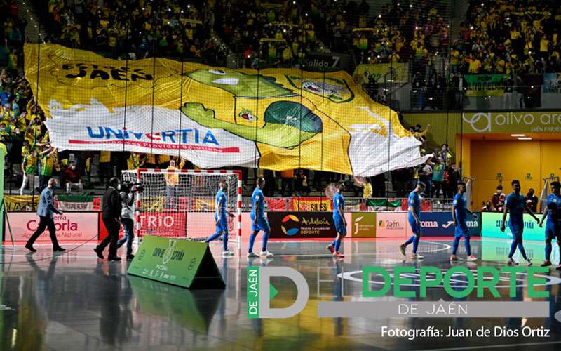 El Ayuntamiento de Jaén repetirá con 6 buses gratuitos si el Jaén FS avanza en la Copa de España