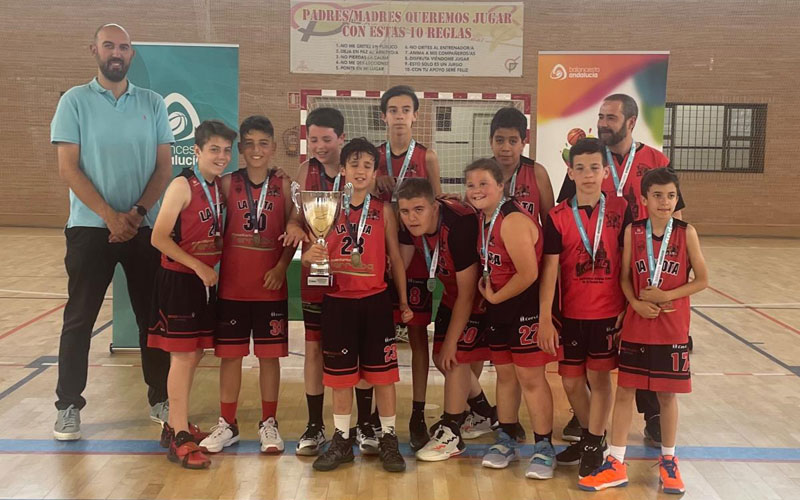El CB La Mota se lleva el título de campeón provincial de minibasket mixto