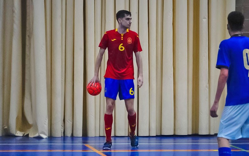 Pablo Ordóñez participa en la derrota de España sub-19 en su primer amistoso ante Italia