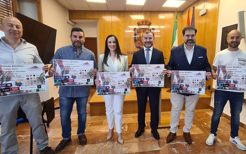 Fútbol base solidario a beneficio de la asociación ‘Pídeme la Luna’