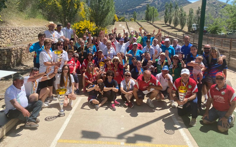 Dani Moreno y Laura Agea se imponen en el Nacional de Bolo Andaluz Montaña