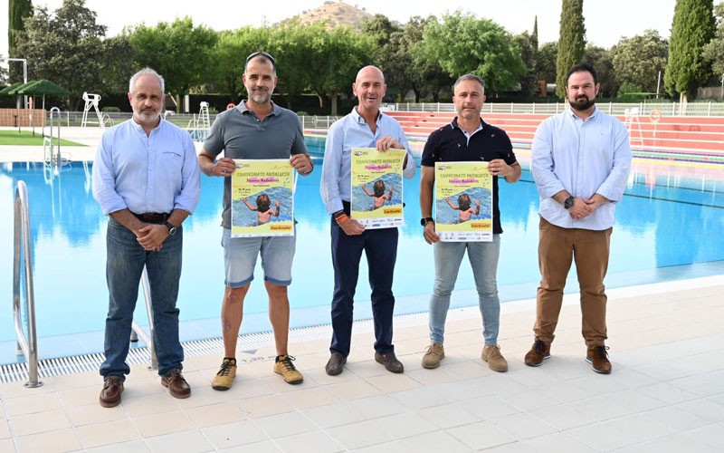 Linares acoge la fase oriental del Campeonato de Andalucía de Jóvenes Nadadores