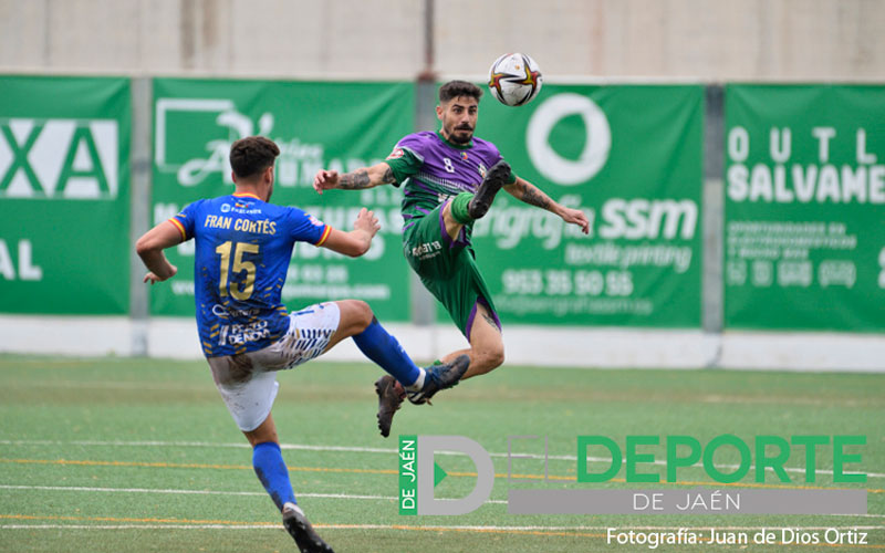 Juanma Espinosa, una temporada más en las filas del Atlético Mancha Real