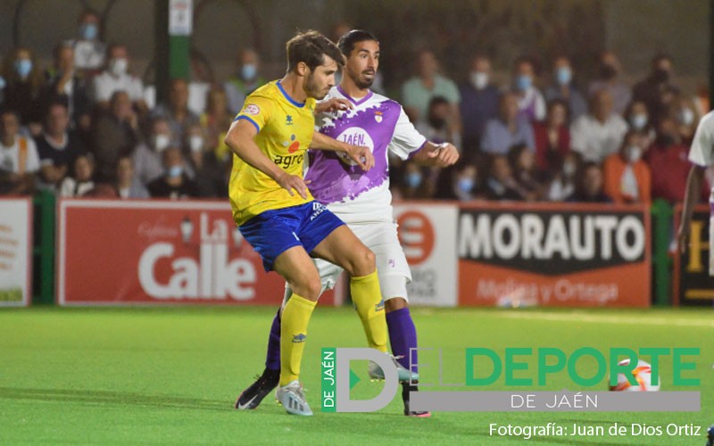 Lolo Armario, quinto fichaje del Real Jaén