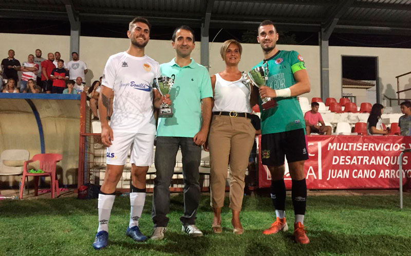 El Torredonjimeno se adjudica el Trofeo Ciudad de Martos