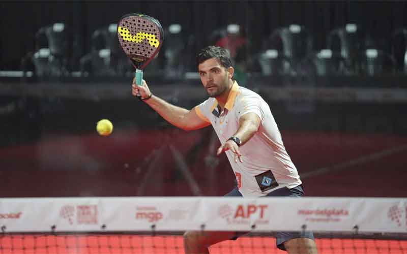 Antonio Luque avanza a los cuartos del Mar del Plata Grand Master de APT Padel Tour