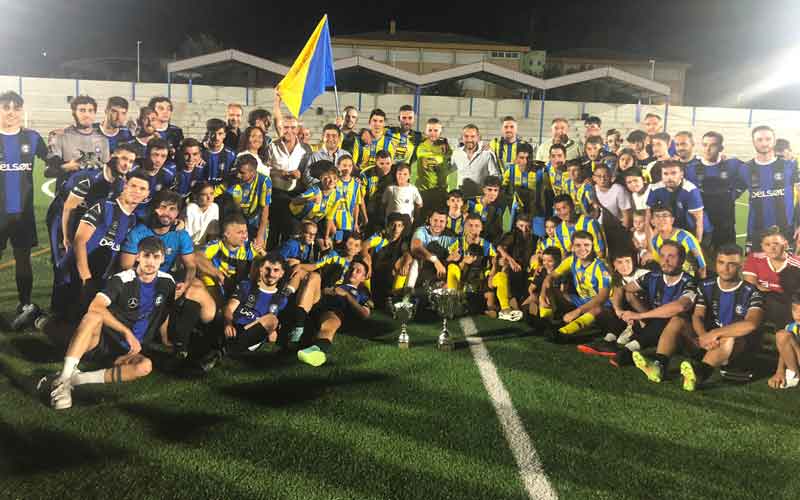 El CD Navas, campeón de la Copa Presidente