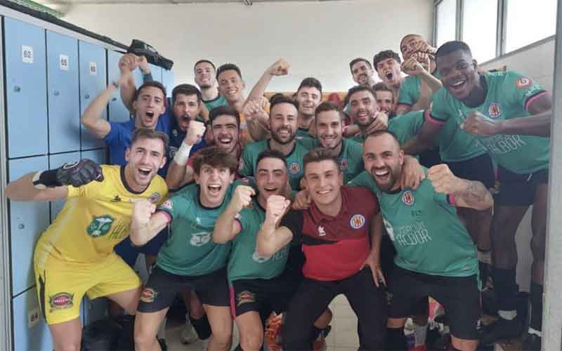 El UDC Torredonjimeno logra su primer triunfo tras imponerse al Almería B
