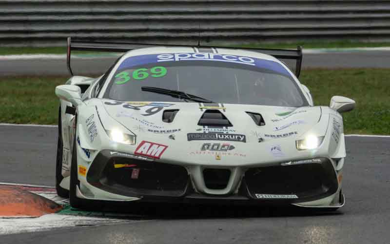 Problemas mecánicos dejan a Fidel Castillo sin el título del Campeonato Italiano GT Endurance