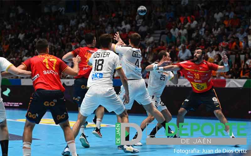 Los Hispanos doblegan a Alemania en el Olivo Arena