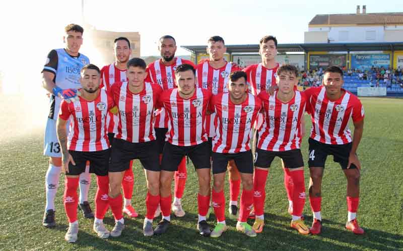 El Atlético Porcuna se lleva un empate en su duelo ante el Huétor Tájar