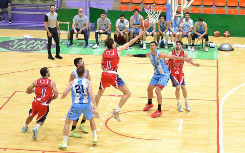 Jaén CB se estrena con victoria ante Unión Linense Baloncesto