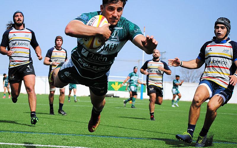 Contundente triunfo de Jaén Rugby para arrancar el nuevo curso