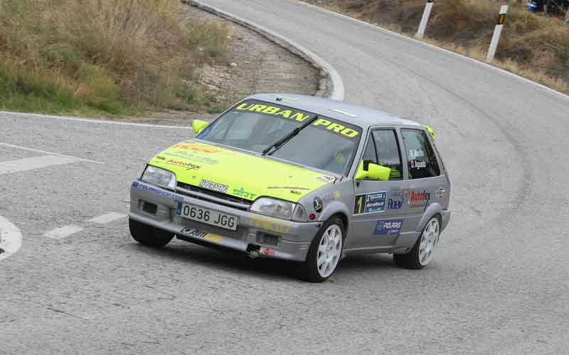 Medio centenar de equipos se dan cita en el II Rally-Crono ‘Castillo de Locubín – Ciudad de la Cereza’
