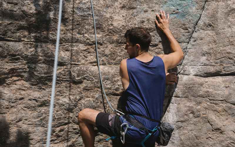 Últimos días para inscribirse en el curso de escalada del Patronato de Deportes