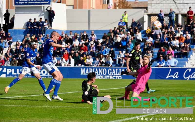 Un Linares Deportivo sin fortuna cae derrotado ante el Real Madrid Castilla