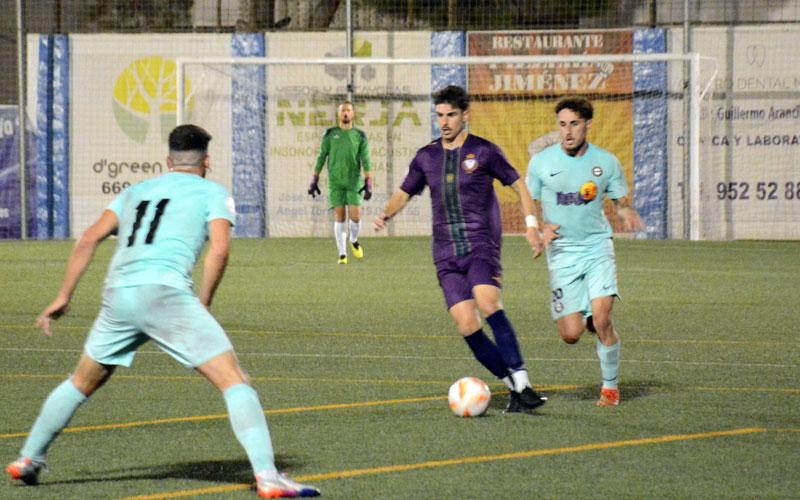 El Real Jaén empata ante el Málaga City y ya comparte liderato