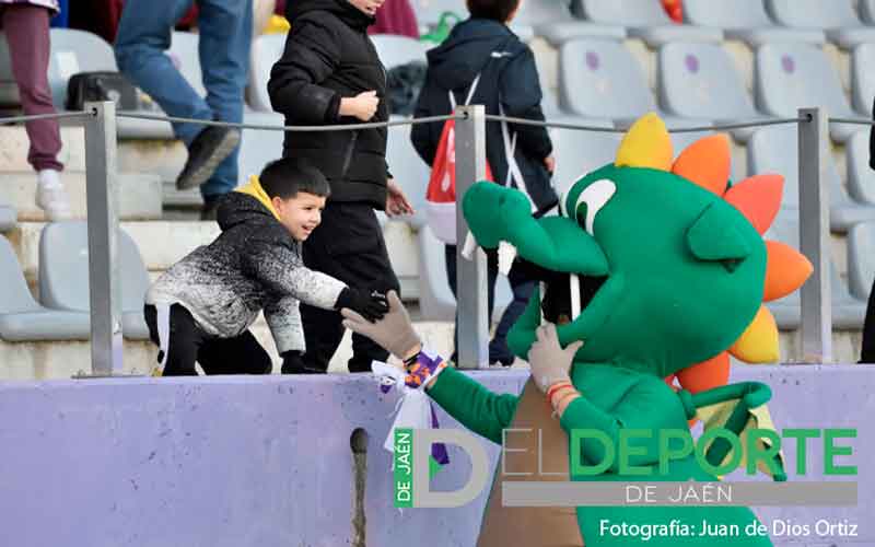 La afición en La Victoria (Real Jaén – El Palo)