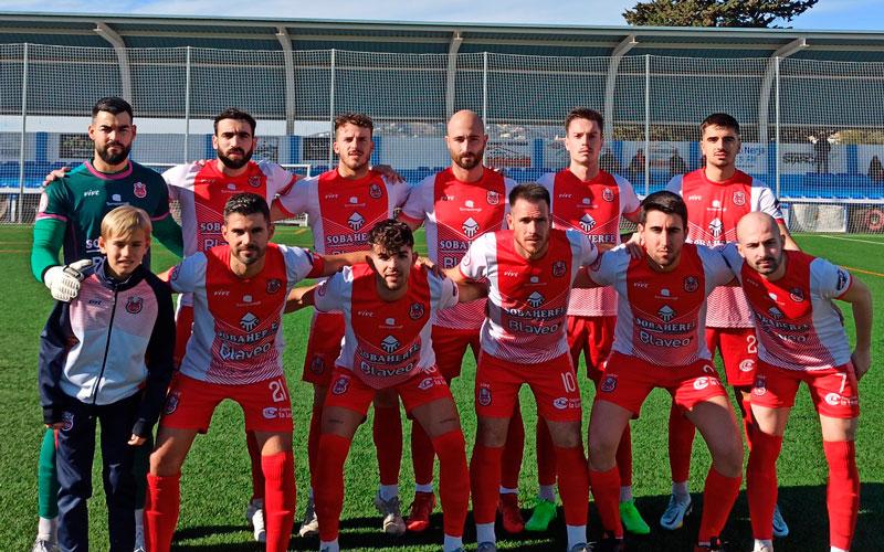 Un tempranero gol de David Romero da la victoria al Torreperogil