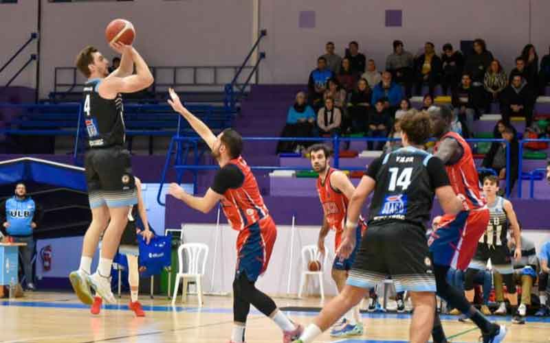 El Jaén CB cede su quinta derrota de la temporada frente a Unión Linense Baloncesto