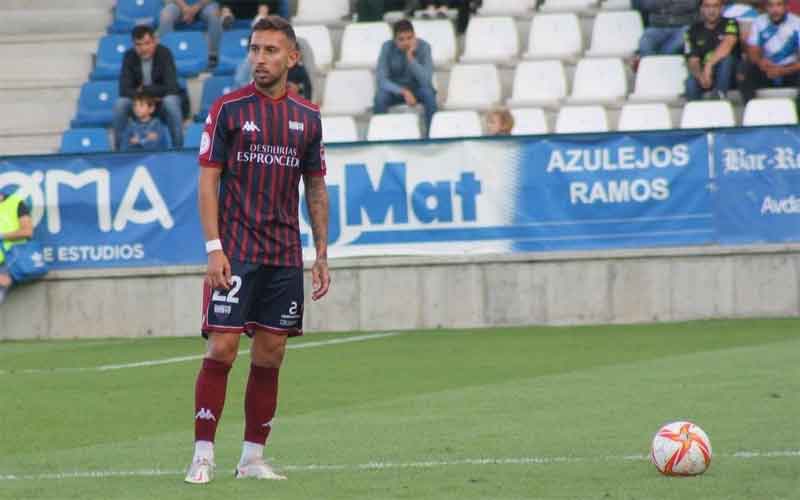 Fran Varela, primer fichaje invernal del Linares Deportivo