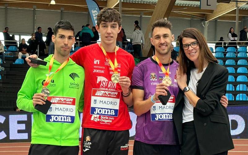 Carlos Rojas, subcampeón de España de salto altura en pista cubierta