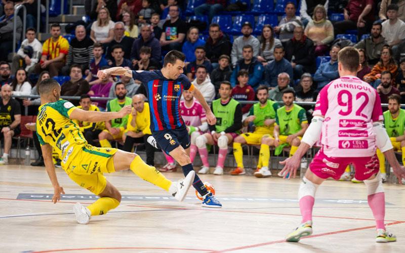 Al Jaén FS le cae el peso ofensivo del Barça en el Palau Blaugrana