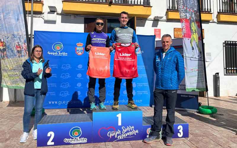 Silvia Lara, campeona de Andalucía de Carrera Vertical en la ‘Caras Nortes Sierra de Güéjar’