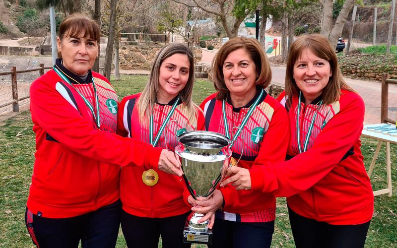 El Sierra de las Villas de Mogón gana el Regional de Equipos Femeninos de bolo andaluz
