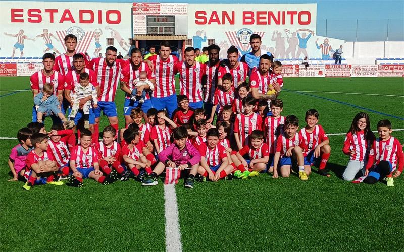 El Atlético Porcuna pierde ante el Maracena y se despide de sus opciones de salvación