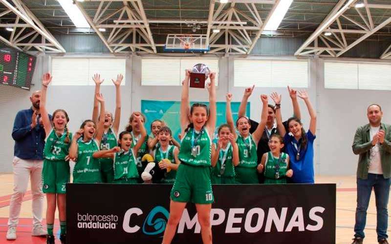 El título de campeón provincial de minibasket femenino fue para CB Andújar