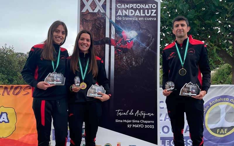 El Grupo de Espeleología de Villacarrillo vence en las categorías absolutas del Andaluz de Travesía en Cueva