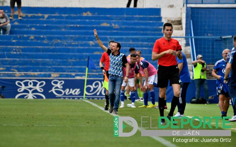 Alberto González: «Un partido que va a quedar para la historia de Linares»