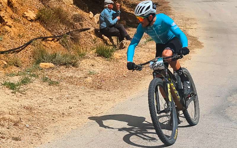 Javier Poza se impone con claridad en la III Zumeta Bike Race