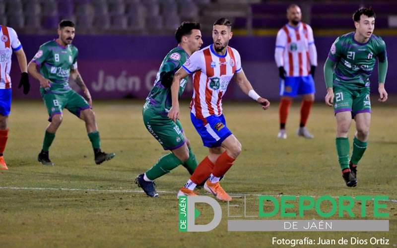 Andoni Tello e Iván Peinado, bajas en el UDC Torredonjimeno