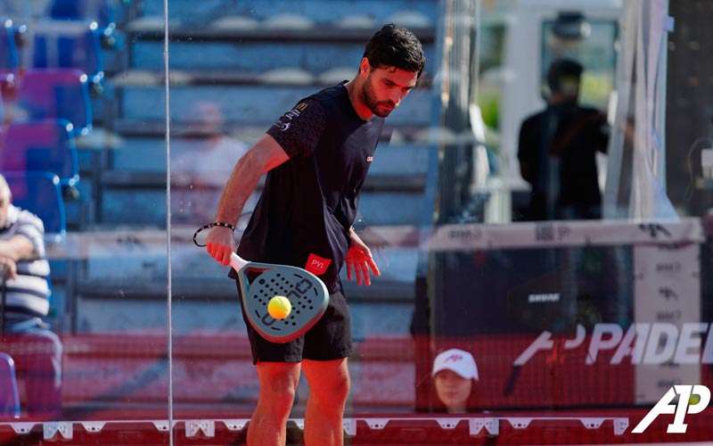 Antonio Luque avanza de ronda en el Mónaco Master de A1 Padel