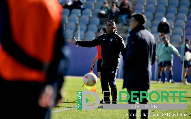 Emilio Fajardo ya es nuevo entrenador del Real Jaén