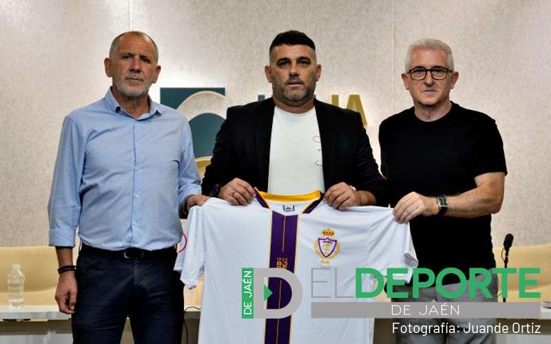 presentacion emilio fajardo entrenador real jaen